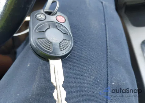 2010 Ford Escape Xlt from USA, damaged, VIN 1FMCU0D79AKA03909